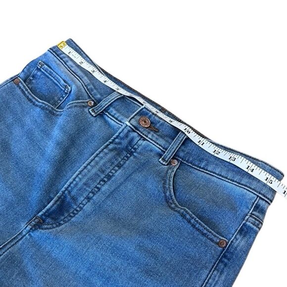 Express Super High Waisted Light Wash Raw Hem Slim Jeans Size 10 Short - Picture 11 of 16